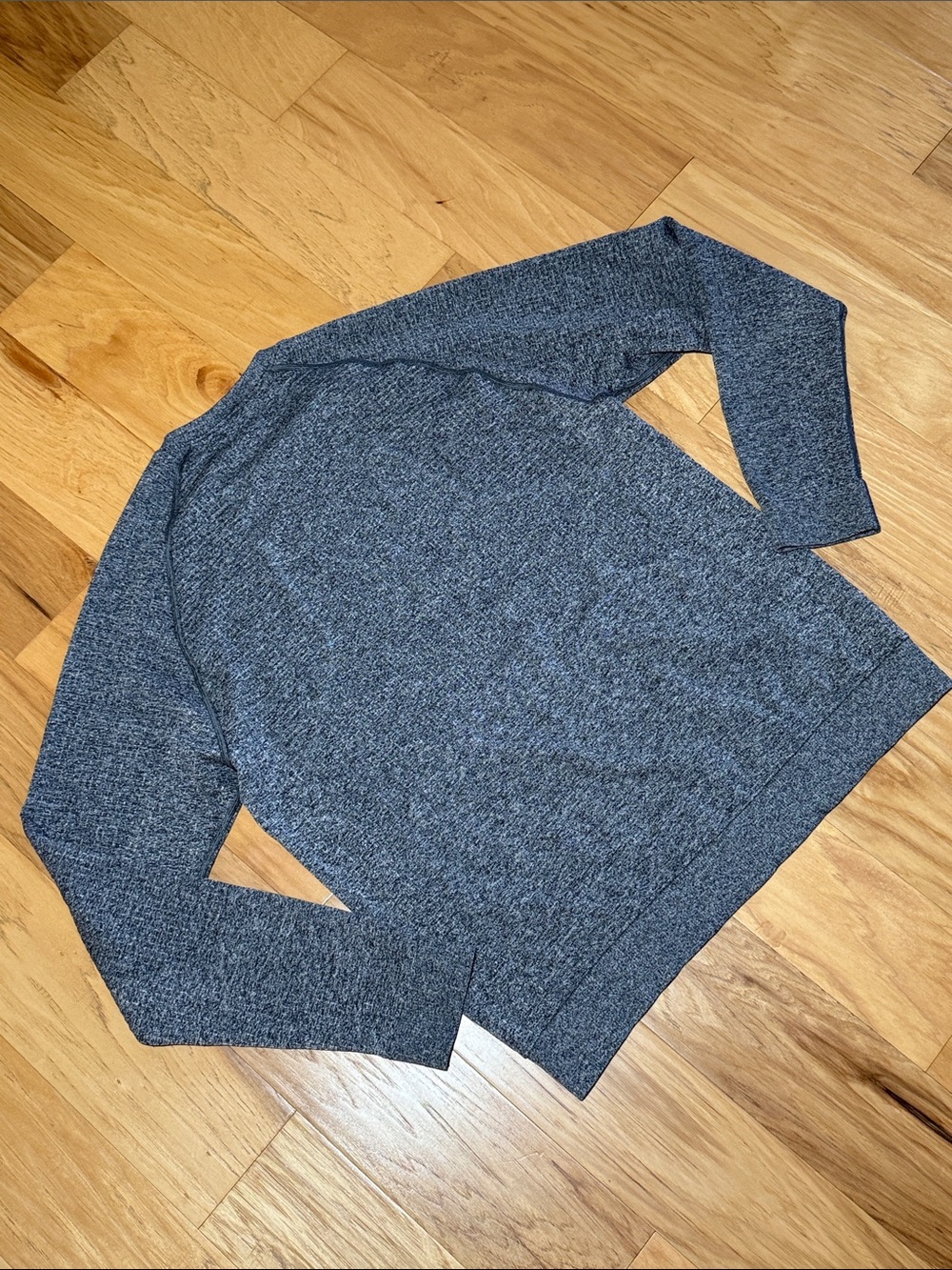 Lululemon Engineered Warmth Long Sleeve Crew - Picture 7 of 7